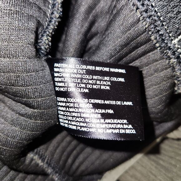 Gerry Men's Olive Green 1/4 button down mock neck pullover Outdoors Size Large - Picture 6 of 8